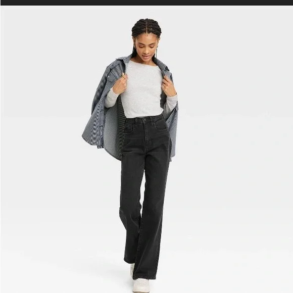 NWT Universal Thread High Rise Flare Jeans size 8 - Picture 3 of 8